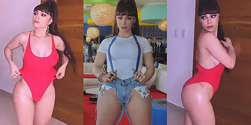 La Materialista Mostrando Su Enorme Toto Bailando 0
