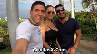 Videos Porno xxx susycruz Colombiana tiene sexo en un auto para onlyfans colombia