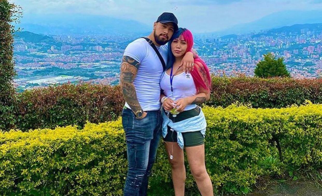 Videos Porno xxx Video Porno de Yina Calderón en un edificio