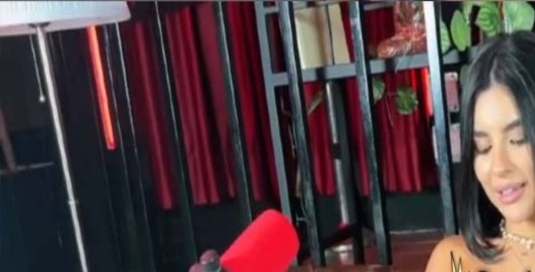 KarenParachini Colombiana en 40Grados detras de Camaras para Onlyfans Gratis